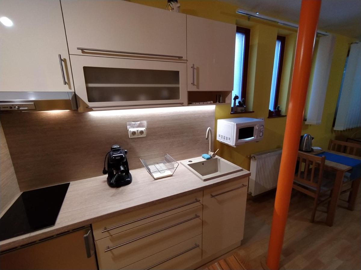 Keltaur Studio Apartman With Garage Διαμέρισμα Πετς Εξωτερικό φωτογραφία